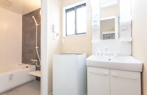 Shimogyo Haus | ~ Tomori Sakura Umekoji 2 MAX5PPL FREE WIFI in der Nähe von KYOTO STATION ~