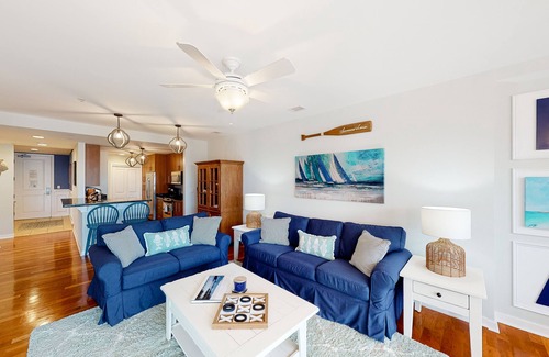 Sandbridge Eigentumswohnung | Top-floor condo at beachfront resort overlooking 1 of 3 pools & 2 gyms