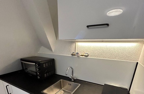 Alt-Muhlburg Wohnung | Top-floor hideaway for two in Karlsruhe-Mühlburg - APOLONIAliving