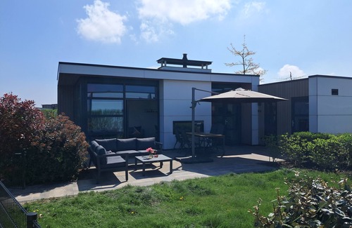 Olburgen Haus | Top-modernes Chalet 'Land in Sicht' mit großem Garten an der IJssel