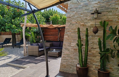 Roquebrune-sur-Argens Haus | Top geräumige und helle Villa mit privatem Garten und Pool