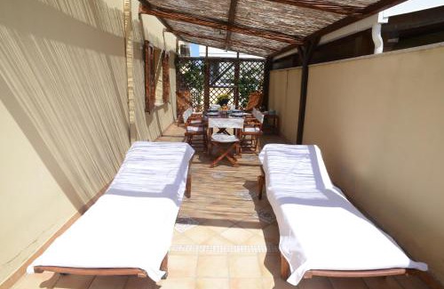 Lido Wohnung | TopFloor apt with furnished terrace near the sea