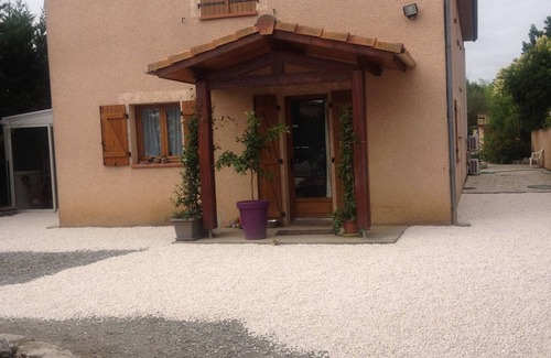 Muret Haus | topiopoiuo