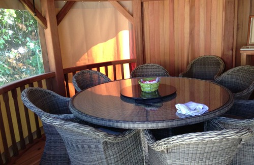 Muret Haus | topiopoiuo