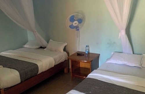 Kisumu Hotel | Torchys Lounge Hotel in Kisumu Unit 13