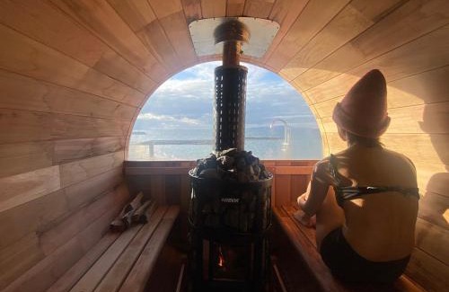 Sumoto Haus | TORIKKA Stay -海だけが見える宿-