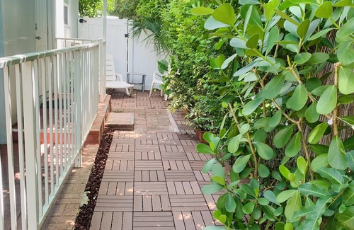 Garden Isles Wohnung | Totally Private Studio -- Private Entry -- Newly Renovated - fits 3 people