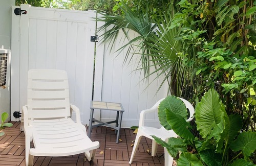 Garden Isles Wohnung | Totally Private Studio -- Private Entry -- Newly Renovated - fits 3 people