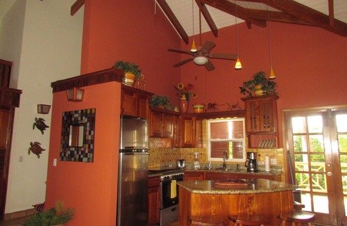 Placencia Eigentumswohnung | Sunset Pointe 2. Stock Private Waterfront Paradise