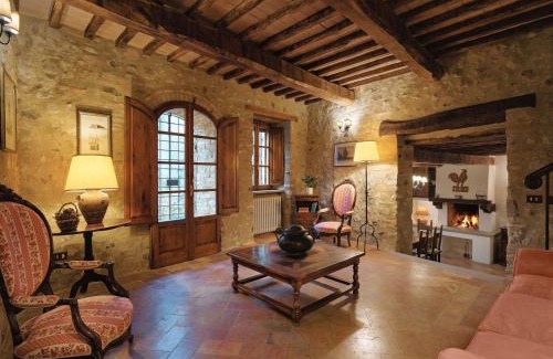 Umbertide Haus | Tower House in Umbria with Pool and Garden