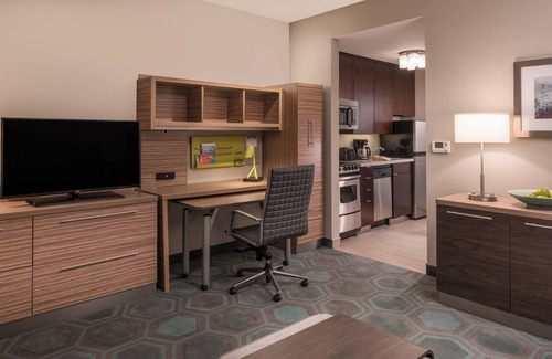 Schaumburg Hotel | TownePlace Suites by Marriott Chicago Schaumburg