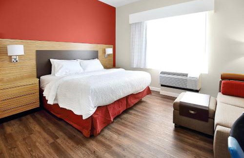 Mercer Hotel | TownePlace Suites by Marriott Grove City Mercer/Outlets