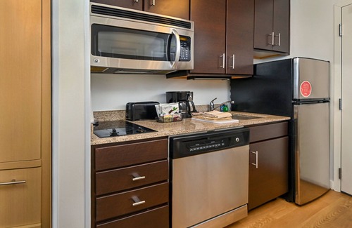 Ballenger Creek Hotel | TownePlace Suites by Marriott Frederick