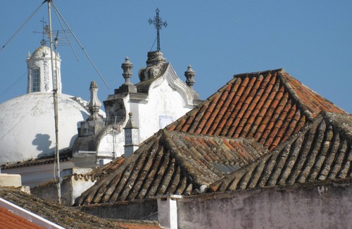 Tavira Haus | Stadthaus im historischen Zentrum, Terrassen EG+DG, Traumblick, ruhig