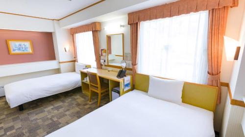 Tsuchiura Hotel | Toyoko Inn Tsuchiura eki Higashi guchi