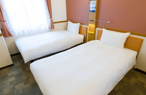 Kanagawa Hotel | Toyoko Inn Yokohama Shinkoyasu Ekimae