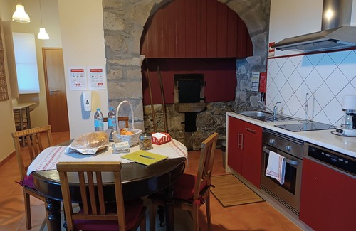 Algarvia Hütte | TRADICAMPO-CASA DA FONTE-RURAL HOUSE WITH LARGE GARDEN AND ASTONISHING VIEWS.