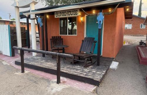 Tombstone Haus | Trail Riders Inn -Bunkhouse