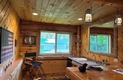 Deerwood Haus | Trailhead retreat is located near trails, lakes and near Heartland Hockey Camp.