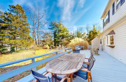 North Falmouth Haus | Trails & Beach Getaway