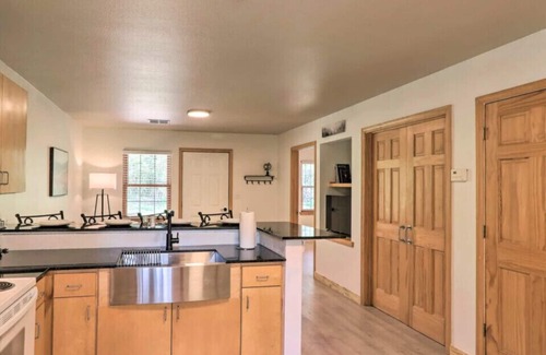 Cecil Haus | Trailsgate Lodge-B @ Lost Trails