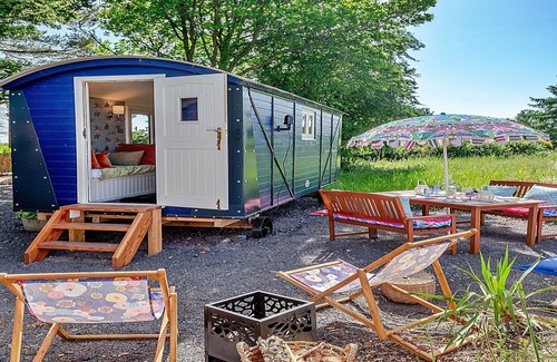 Stoney Stretton Skihütte | Zugwaggon in Shrawardine mit Sternennächten