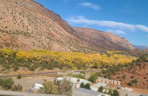 Jemez Pueblo Wohnung | Tranquil 1-bedroom small cabin. Jemez Valley with hot springs, hikes, nite skies