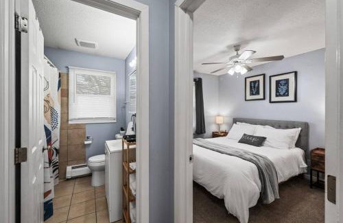 Spring Lake Park Wohnung | Tranquil 2BR Apt Mpls - 8075 Apt 4