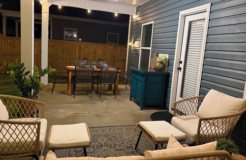 Calhoun Haus | Tranquil 5-bedroom house with AC in Calhoun