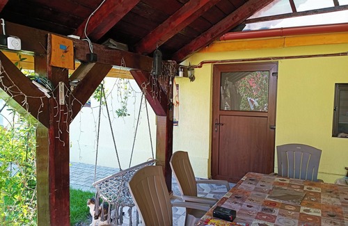 Cisnadie Haus | Tranquil building with WiF and parking, in Cisnădie, near Dracula's Castle.