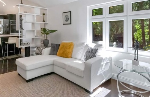 North Saanich Hütte | Tranquil Cottage Deep Cove Vancouver Island