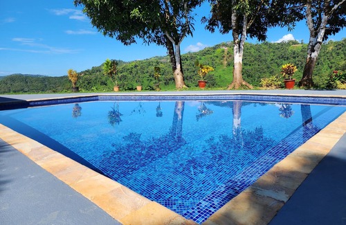 Cascada Azul Villa | Tranquil Jungle Stay with Breathtaking views, Minutes to Dominical Beach