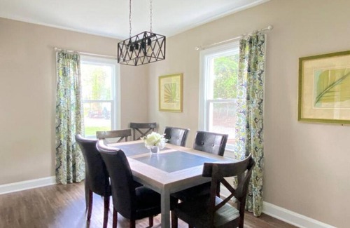 High Point Haus | Tranquility Cottage, Private Peaceful Surroundings Near Everything