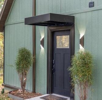 Sugarcreek Haus | Tranquility Cove