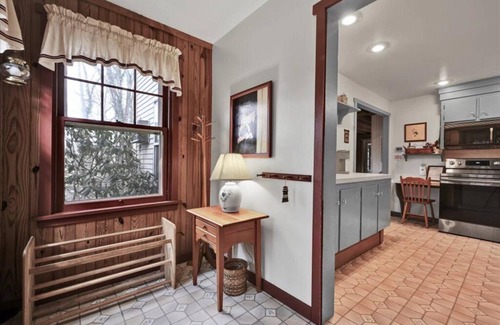 Mount Gretna Hütte | Tranquility on Yale