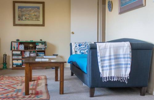 Greenlane - Ellerslie Haus | Travellers Retreat 1 Bedroom in Central Auckland