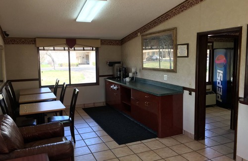 Monroe Hotel | Travelodge by Wyndham Monroe