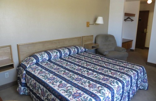 Green River Hotel | Travelodge by Wyndham Green River UT