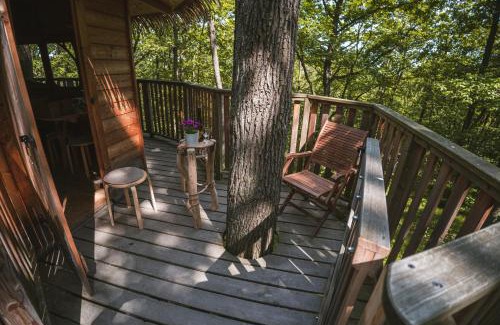 Jinacovice Sonstige | TREE HOUSE U Mravence