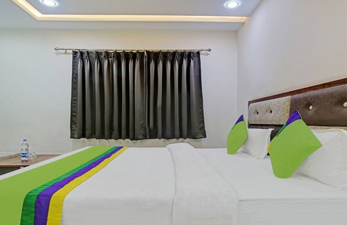 Indore Haus | Treebo Jayshree Palace C21 Business Park