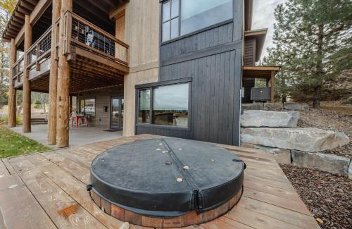 Eureka Haus | Treehouse at the Wilderness Club