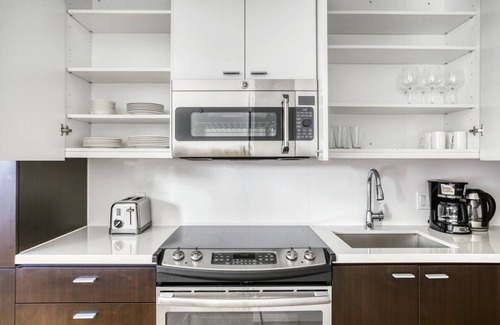 Navy Yard Wohnung | Trendy Navy Yard 1BR w/ Gym & W/D, steps from Nats Park, by Blueground