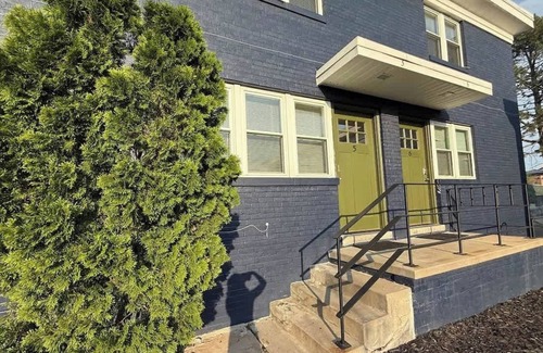 Joslyn Castle Wohnung | Trendy Retreat, UNMC Proximity, Blackstone Eats