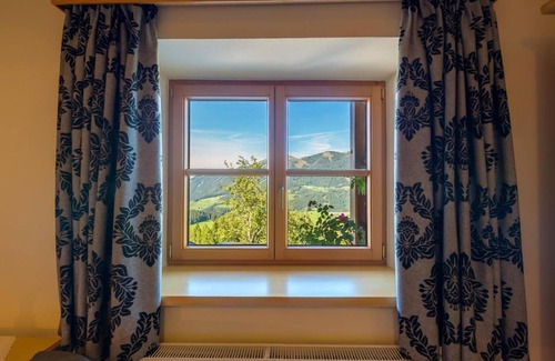 Vorderstoder Kabine | Dreibettzimmer C, Dusche, WC - Almresort Baumschlagerberg