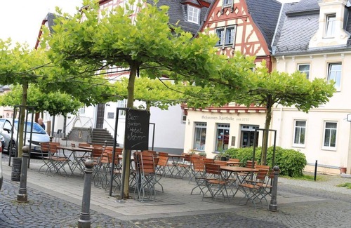 Kirchberg Haus | Dreibettzimmer Dusche/WC - Hotel Weber am Markt