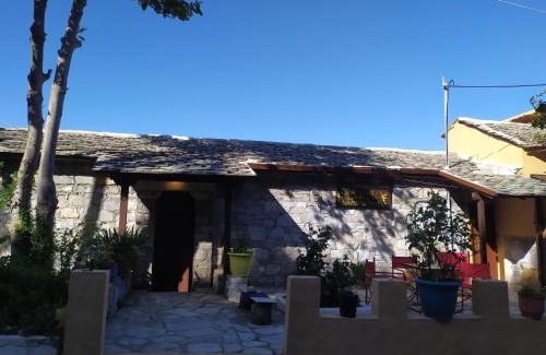 Zagora-Mouresi Wohnung | Triple studio room with the most beatifull view in Mylopotamos