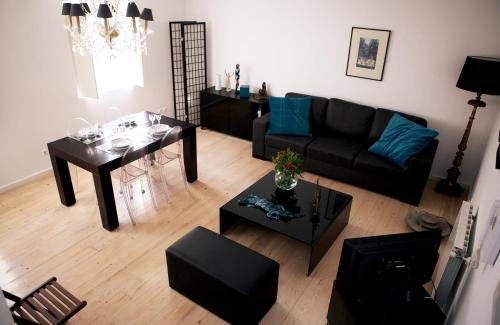 Merces Wohnung | Triplex with Garage - Praça das Flores