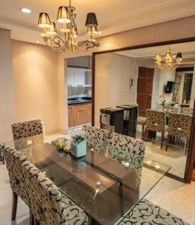 Grogol Utara Wohnung | Trivana Pool View 3BR Senayan
