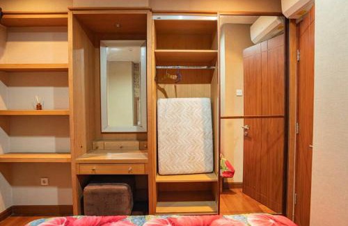 Grogol Utara Wohnung | Trivana Pool View 3BR Senayan