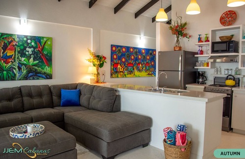 Placencia Hotel | Tropical 1 Bedroom Cabana on Private Oasis